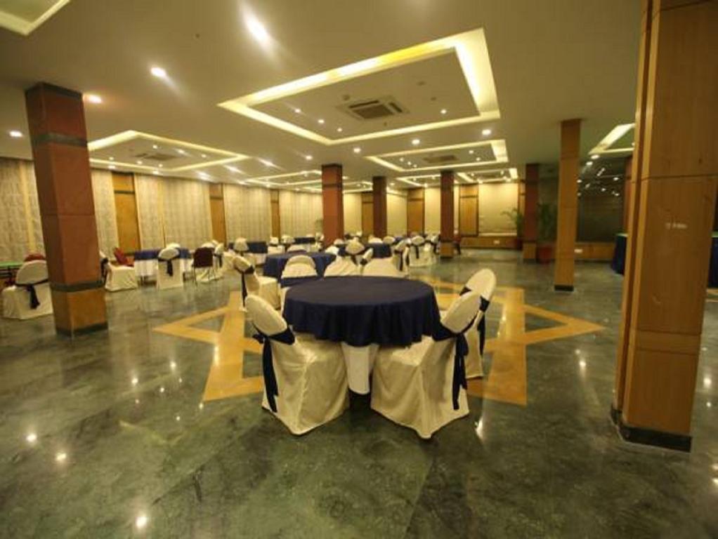 Modi Hotel & Resorts Pinjaur Kültér fotó
