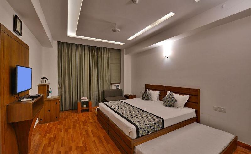 Modi Hotel & Resorts Pinjaur Kültér fotó