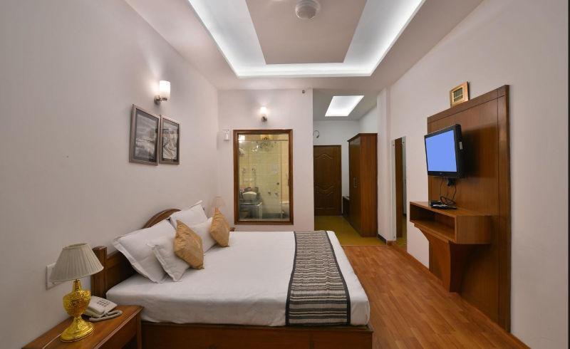 Modi Hotel & Resorts Pinjaur Kültér fotó
