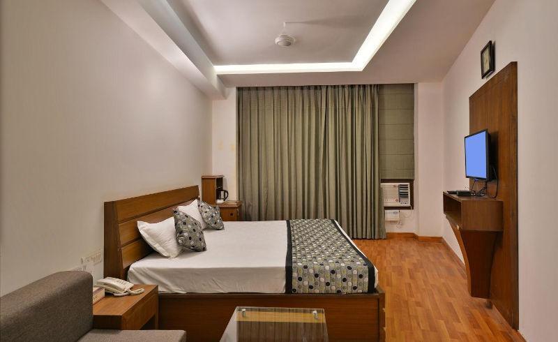 Modi Hotel & Resorts Pinjaur Kültér fotó